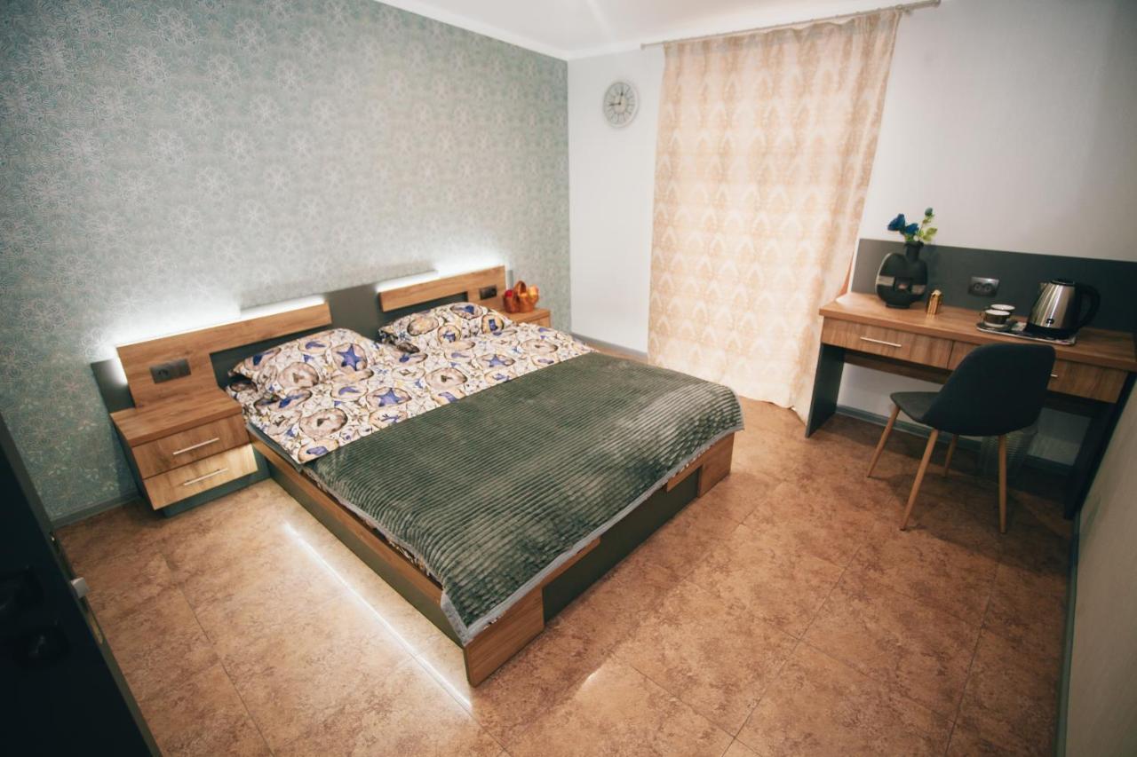 4Rooms Winnyzja Exterior foto