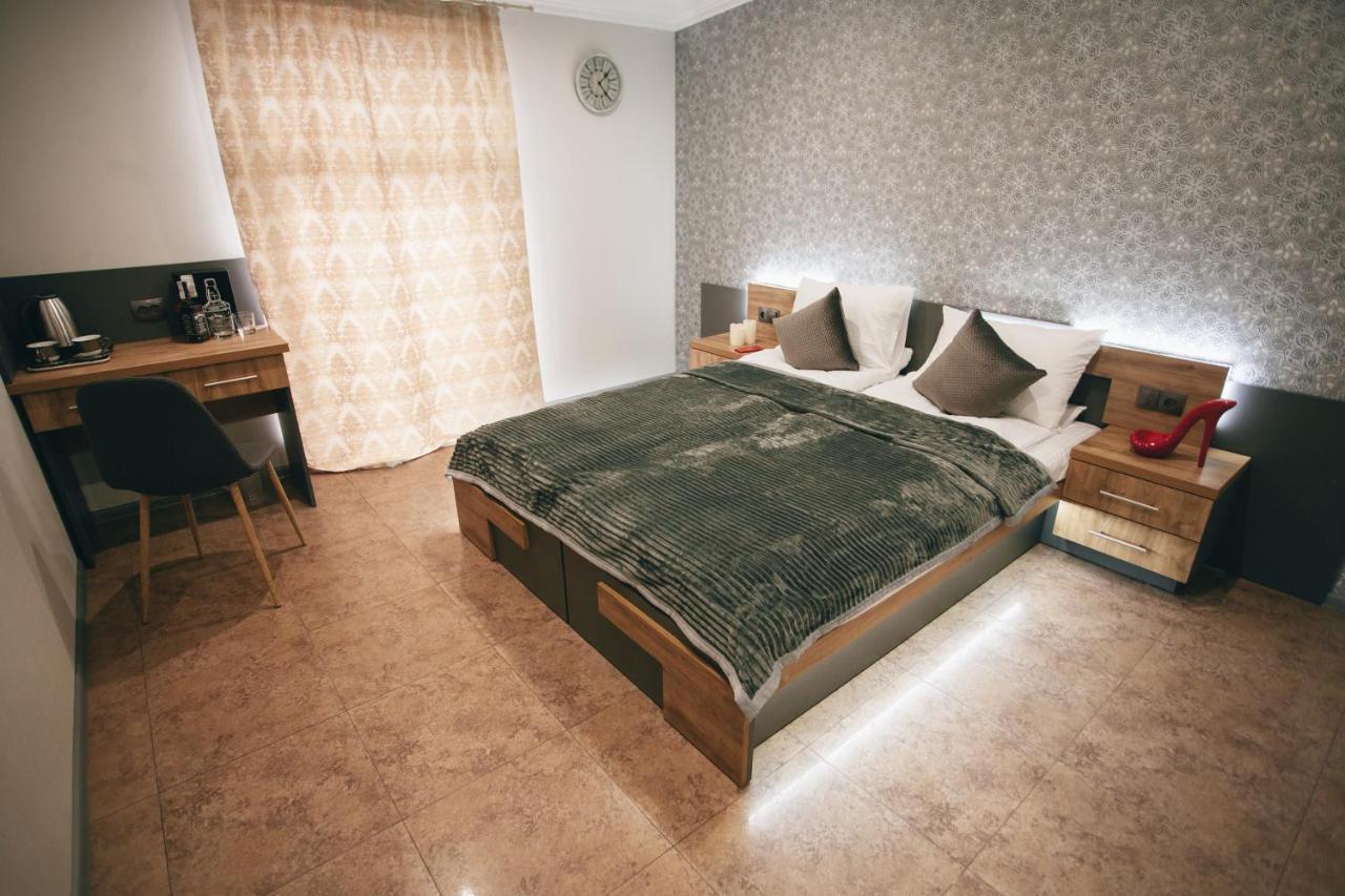 4Rooms Winnyzja Exterior foto